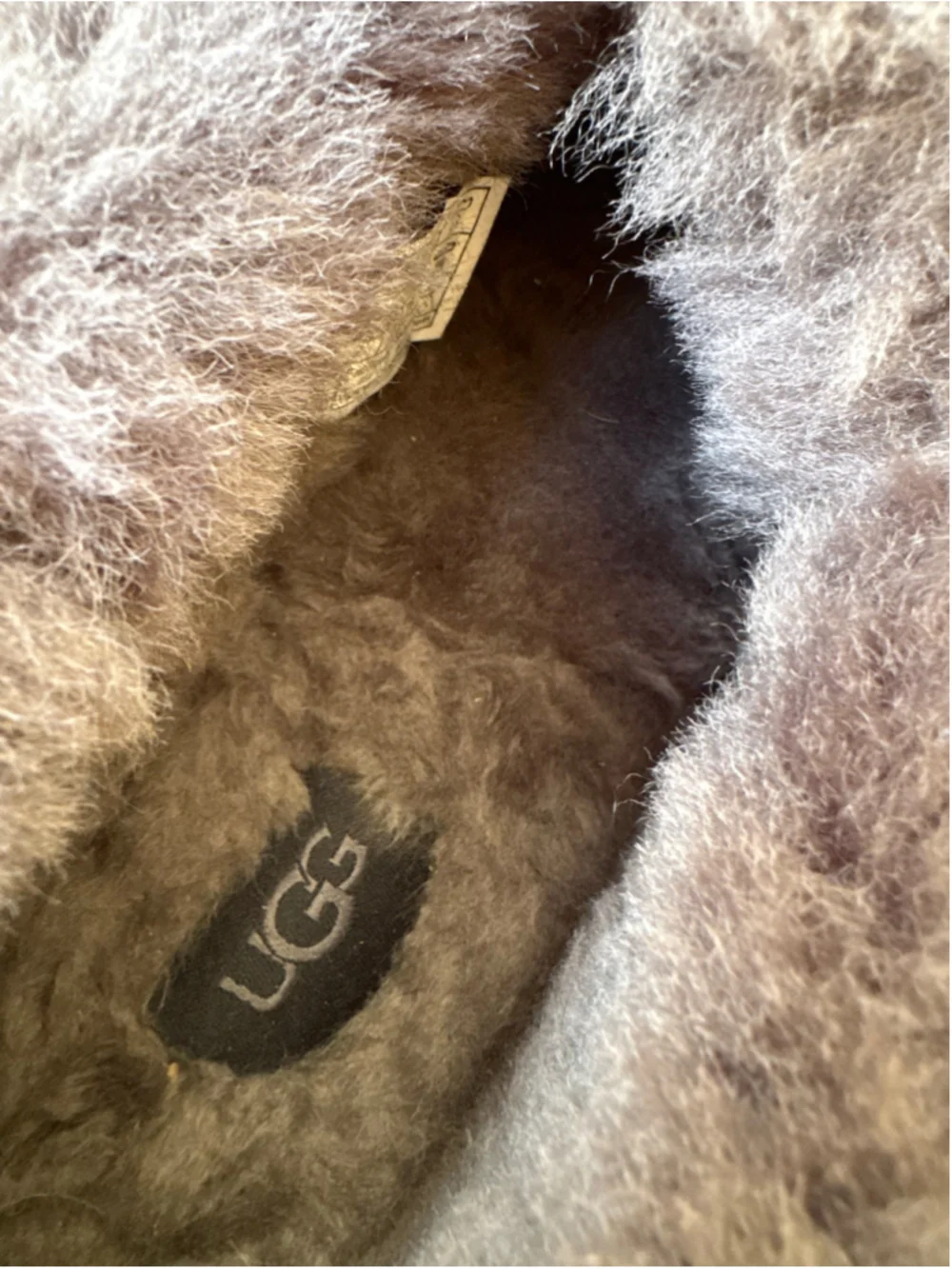 UGG Nita Suede Platform Slippers Black Grey Fur Women's Size 9 Worn Twice!